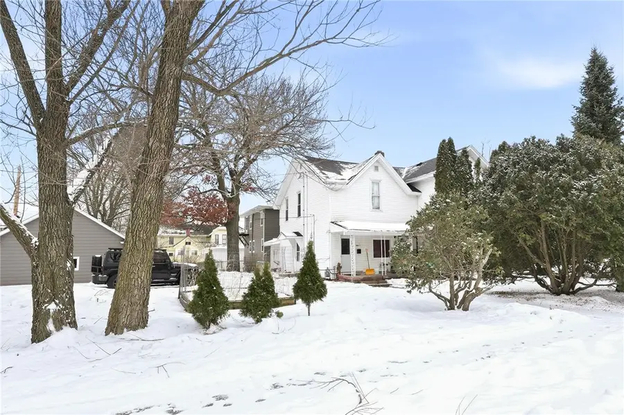 505 W Willow #1-2, Chippewa Falls, WI 54729 - Image #3