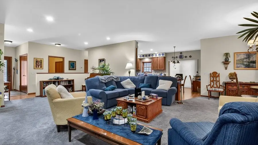 309 Tartan Place, Eau Claire, WI 54701 - Image #2