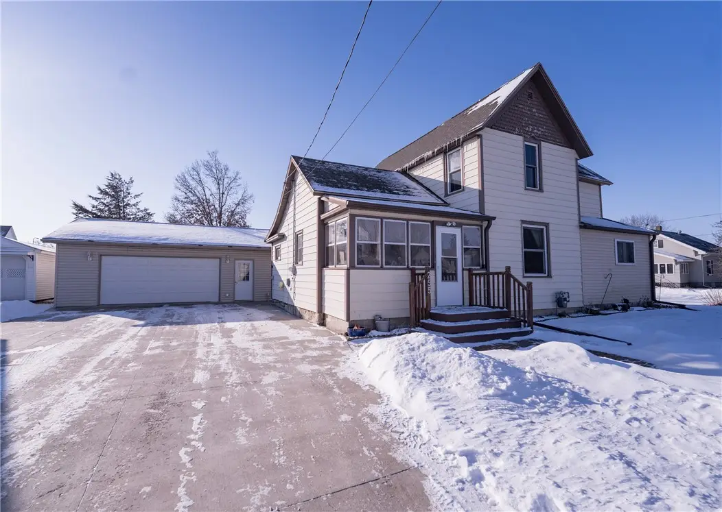 255 W Vine Street, Mondovi, WI 54755 - #1