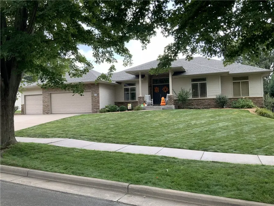 3139 Anric Drive, Eau Claire, WI 54701 - Image #2