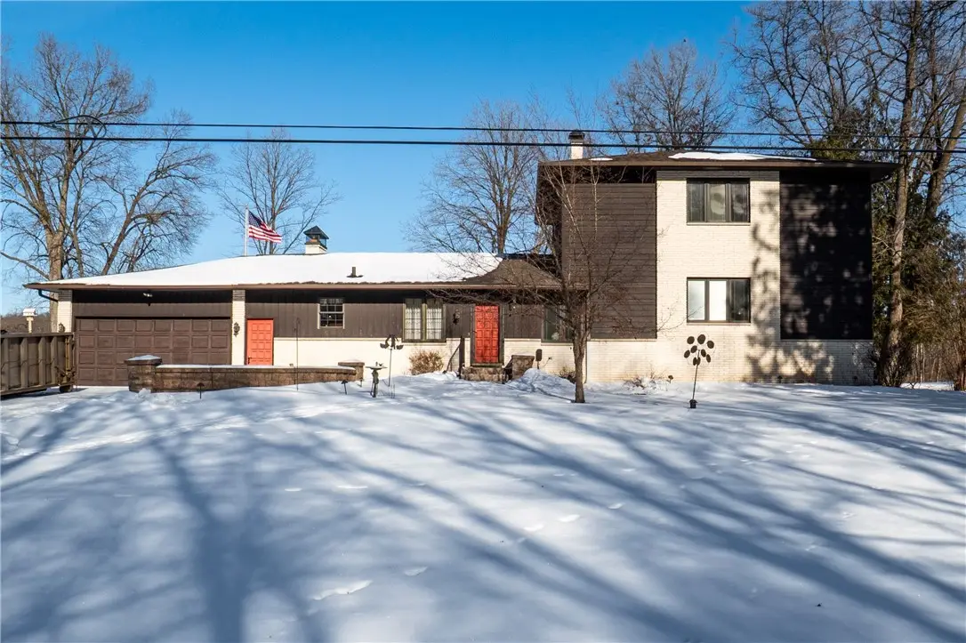 9556 27th Avenue, Eau Claire, WI 54703 - Image #1