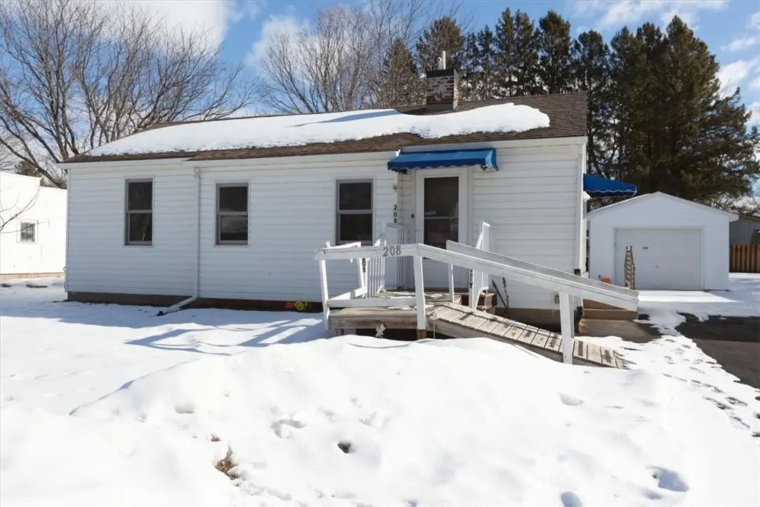 208 14th Street Se, Menomonie, WI 54751 - #1