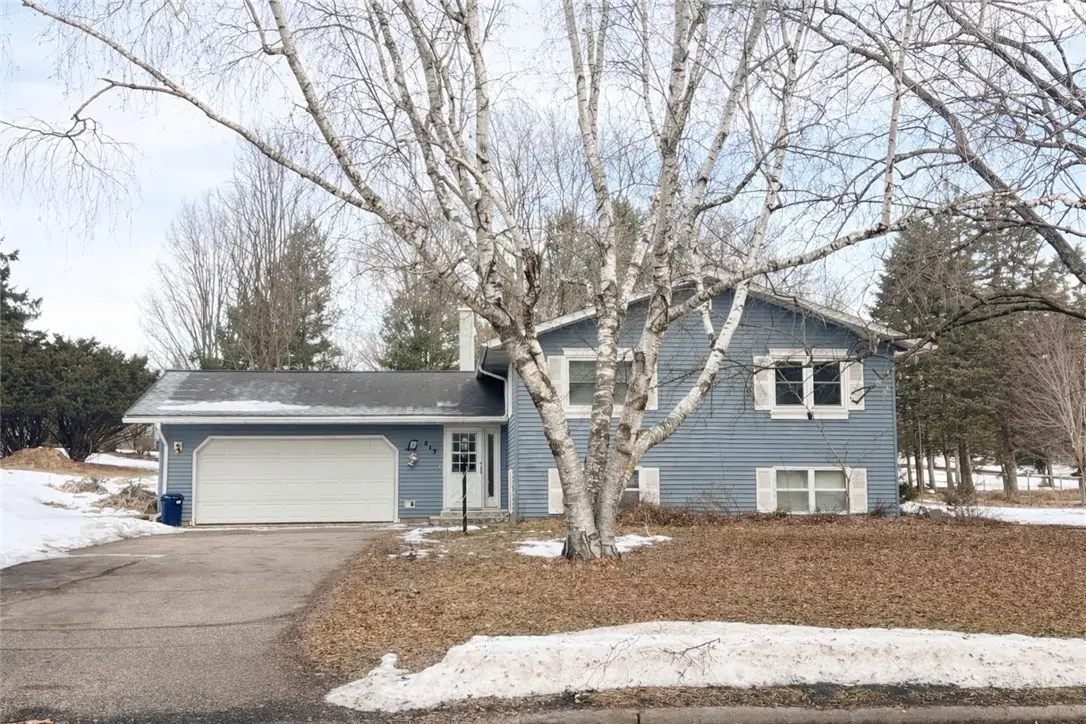 813 Ingalls Road Sw, Menomonie, WI 54751 - #1