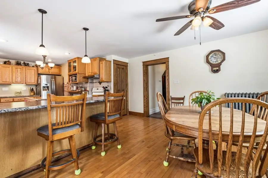 113 W Lincoln Avenue, Fall Creek, WI 54742 - #2