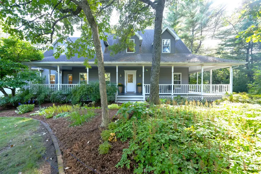 3867 Timber Creek Court, Eau Claire, WI 54701 - #2