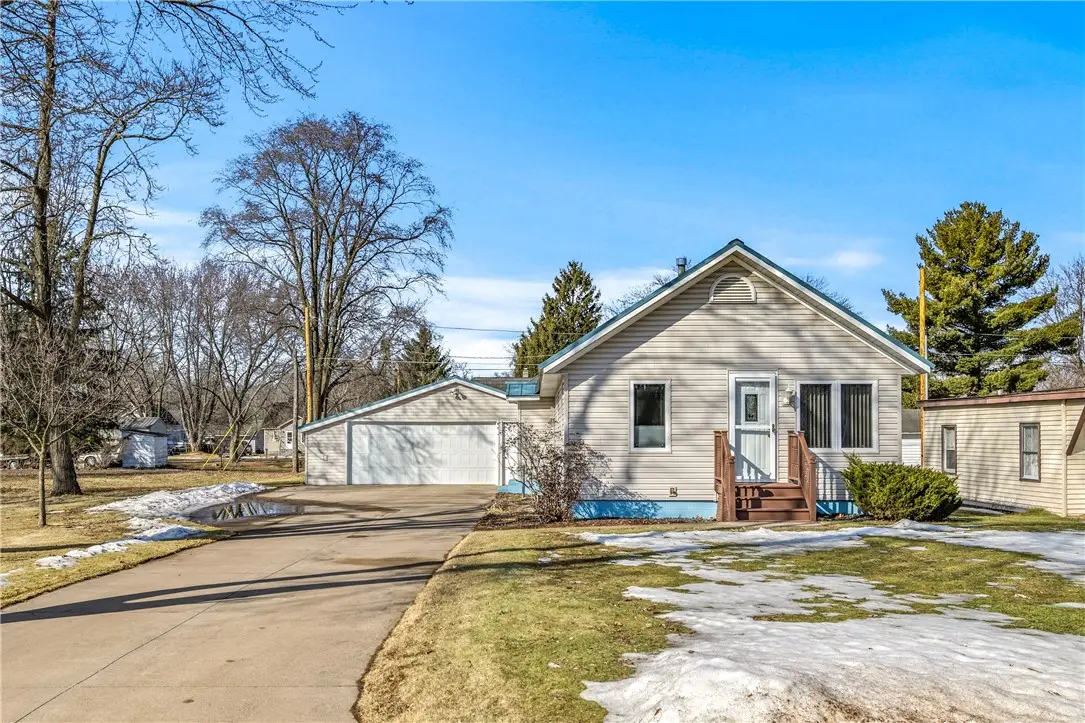 308 Cobban Street, Chippewa Falls, WI 54729 - #1