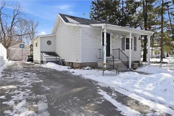 215 10th Avenue, Eau Claire, WI 54703