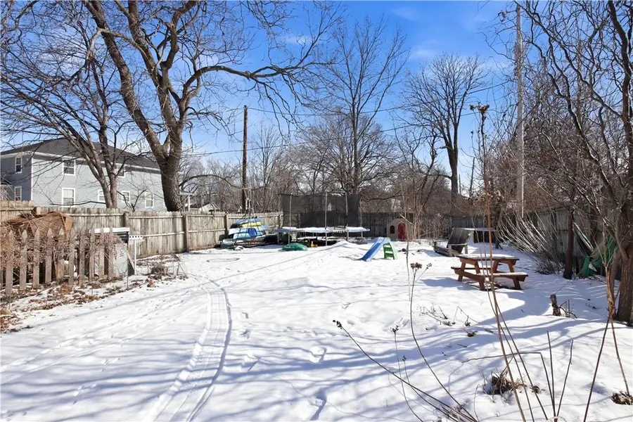 215 10th Avenue, Eau Claire, WI 54703 - #3