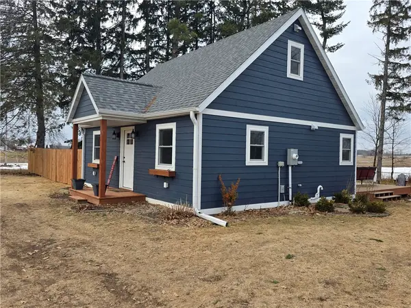 125 State Road 48, Cumberland, WI 54829