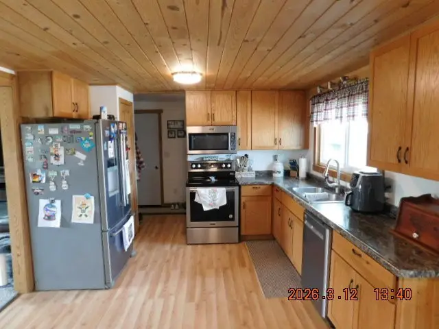 502 E Begley Street, Greenwood, WI 54437 - #2