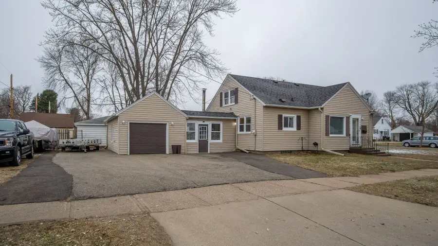 1706 Birney Street, Eau Claire, WI 54701 - #2