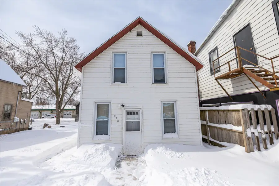 109 N Main Street, Cochrane, WI 54622 - #2