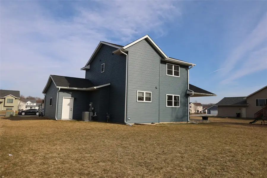 1812 Sloan Street, Eau Claire, WI 54703 - #3