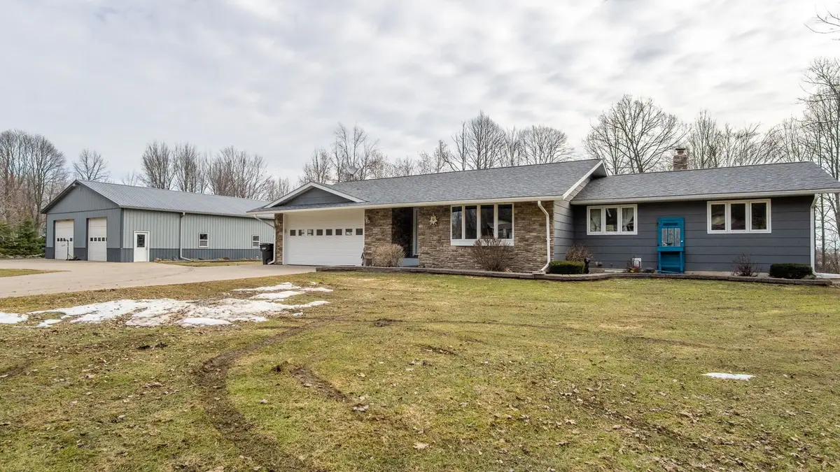 N14792 Evergreen Avenue, Thorp, WI 54771 - #1
