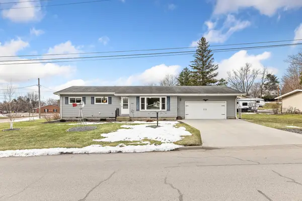 804 Golf Road, Black River Falls, WI 54615