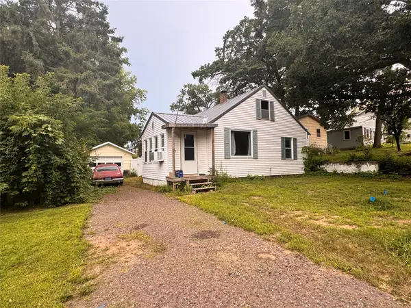409 Poplar Street, Spooner, WI 54801