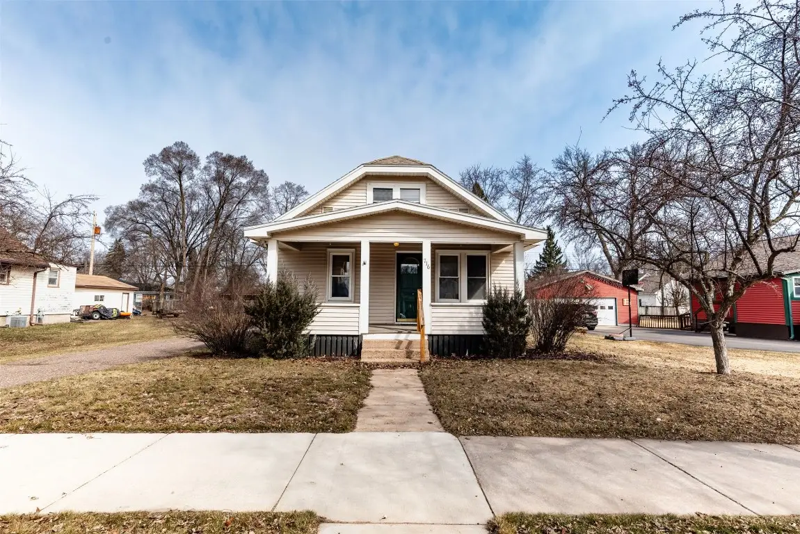 716 Mansfield Street, Chippewa Falls, WI 54729 - #1