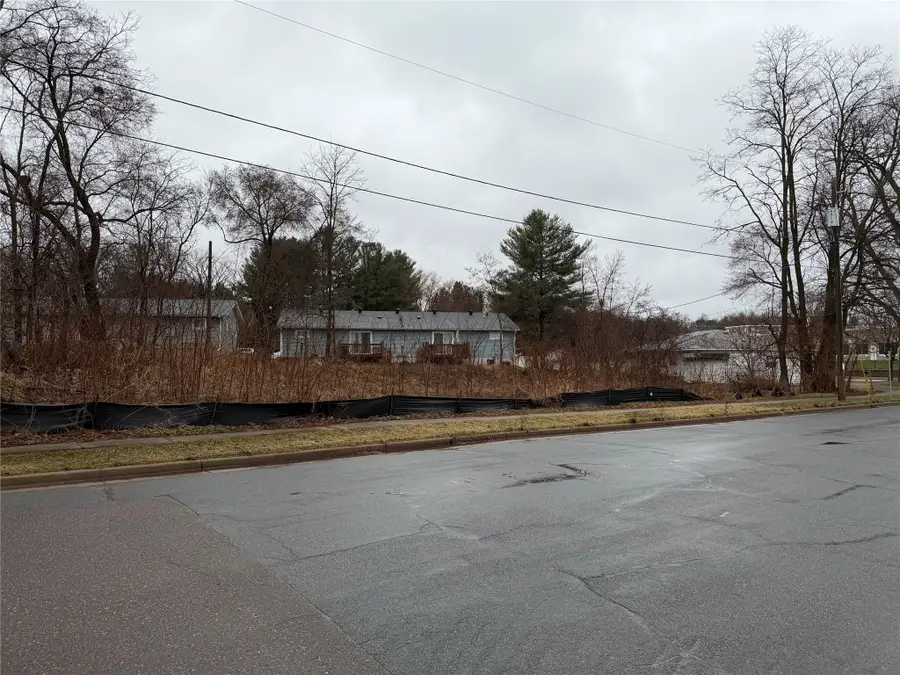 0 11th Street, Eau Claire, WI 54703 - #3