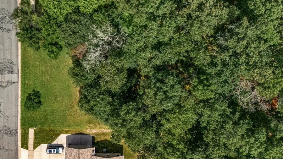 341 Monte Carlo Dr, Eau Claire, WI 54703 - #3