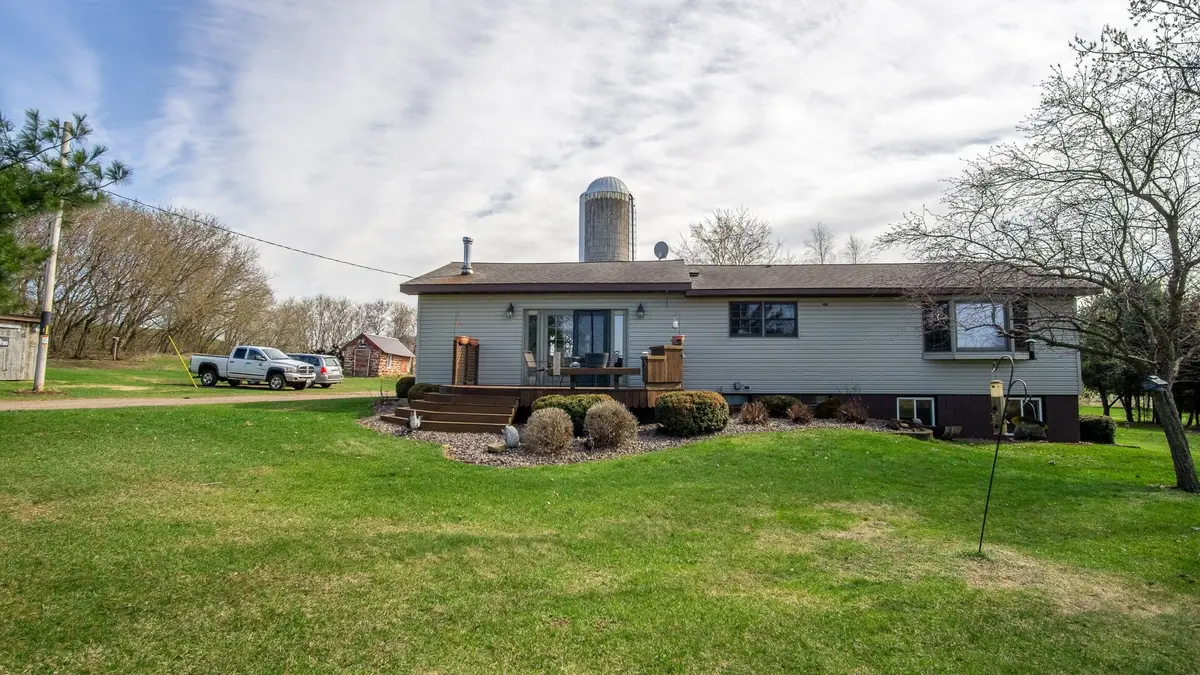 23 17 3/4 18th Street, New Auburn, WI 54757 - #1