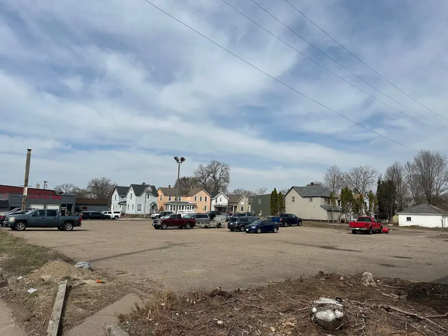 415 N Barstow Street, Eau Claire, WI 54703 - #2