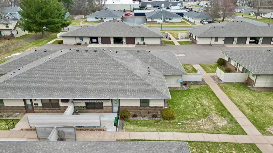 3434 Miller Street #2, Eau Claire, WI 54701 - #3