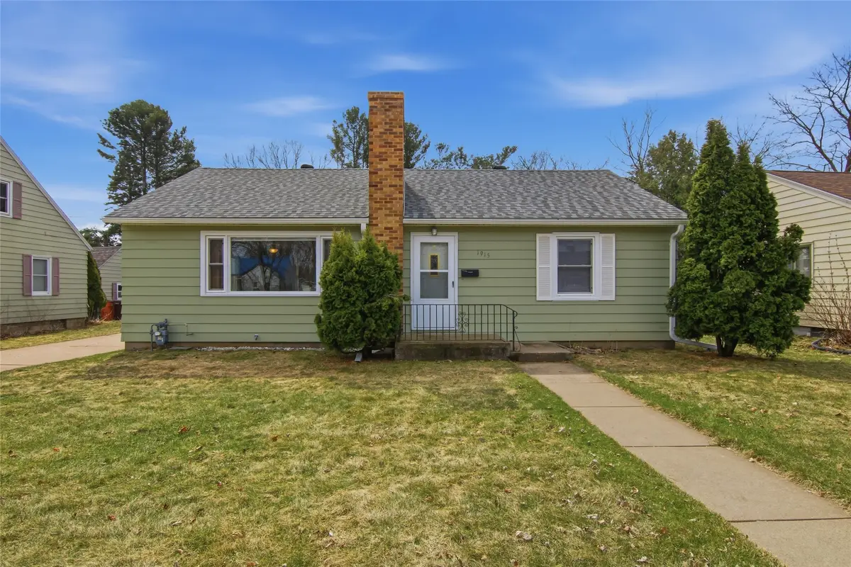 1915 Ohm Avenue, Eau Claire, WI 54701 - #1