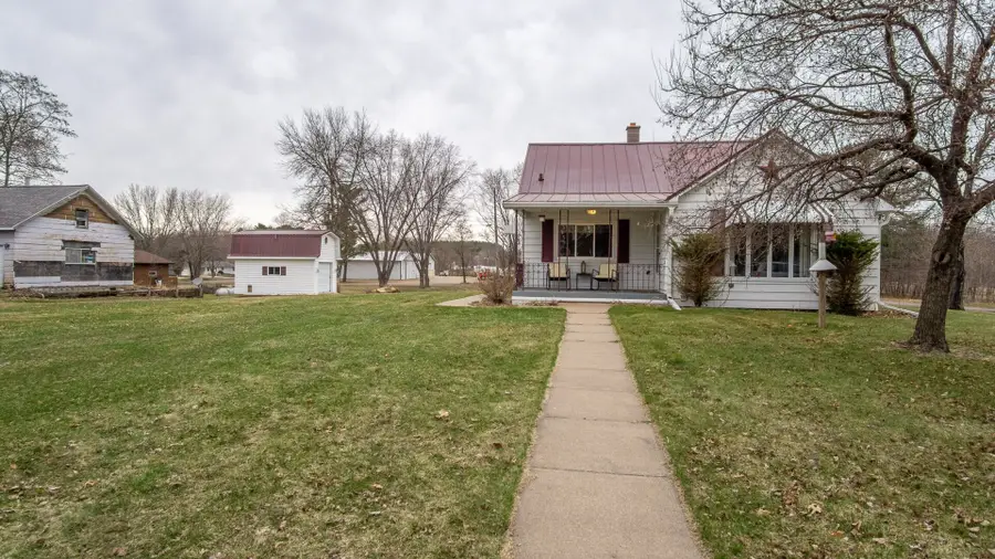 328 3rd Avenue, Chippewa Falls, WI 54729 - #2
