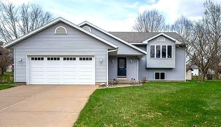 512 Windsor Forest Drive, Altoona, WI 54720 - #1