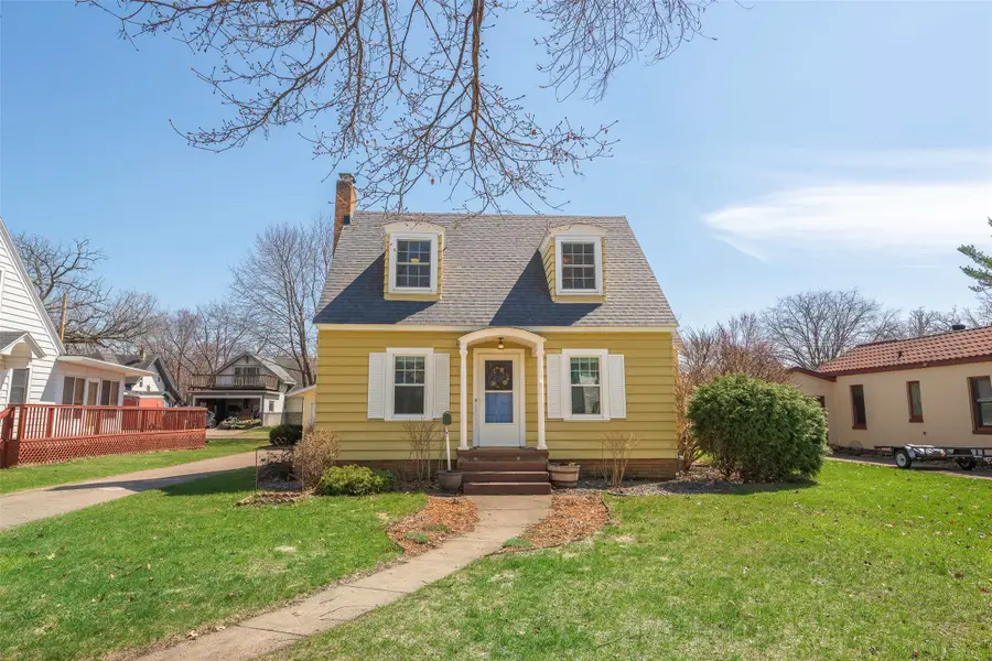 715 Rand Street, Chippewa Falls, WI 54729 - #2