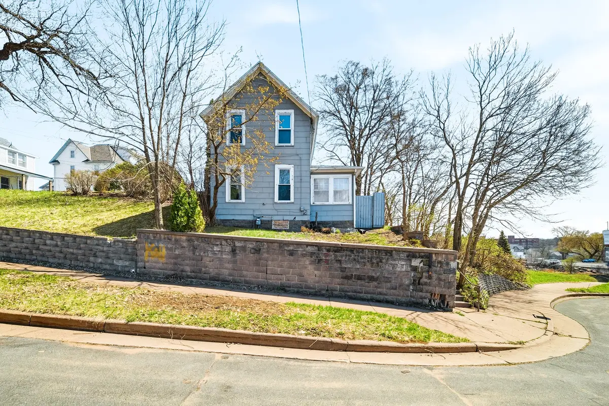 415 N Dewey Street, Eau Claire, WI 54703 - #1