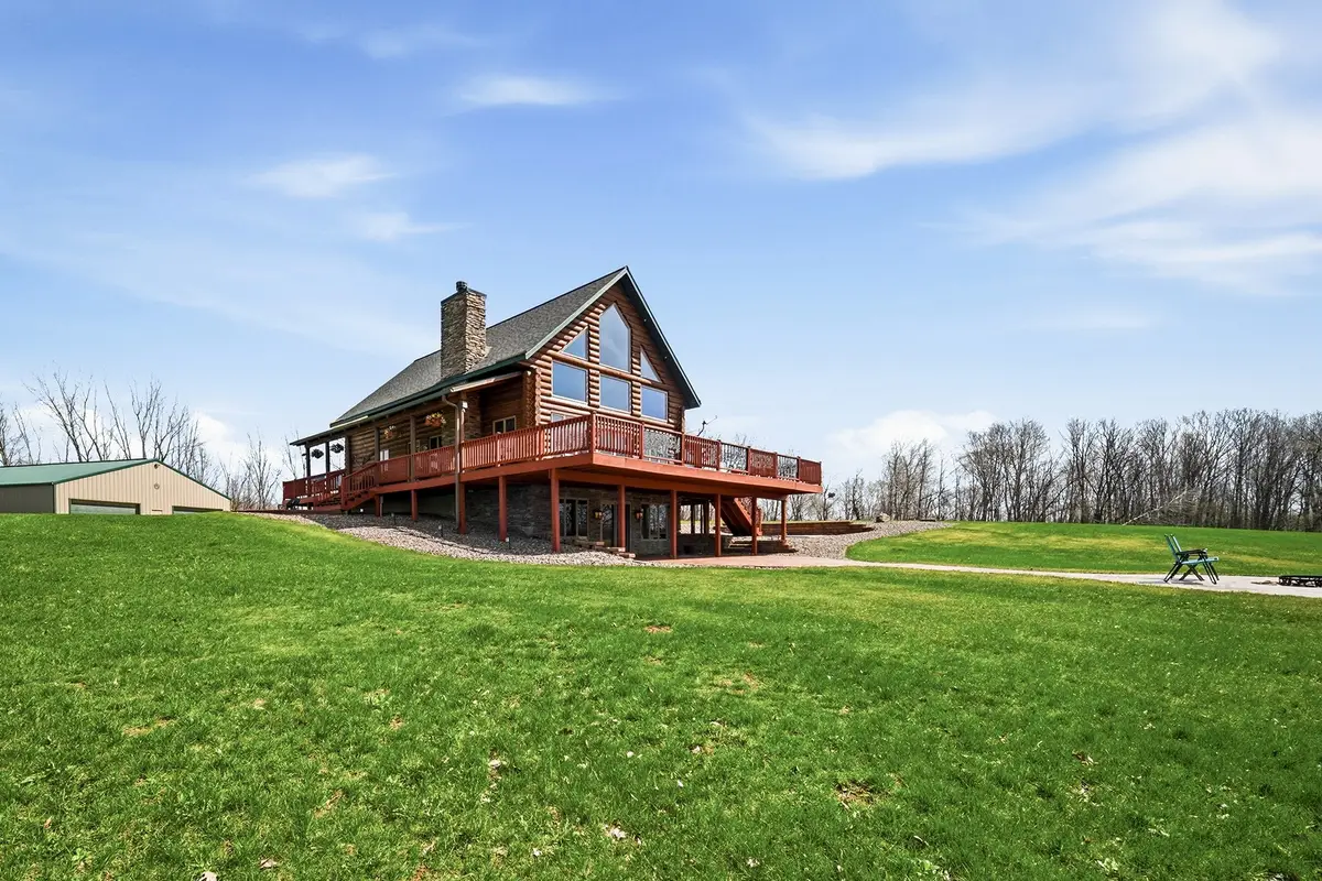 5502 N 90th Street, Elmwood, WI 54740 - #1