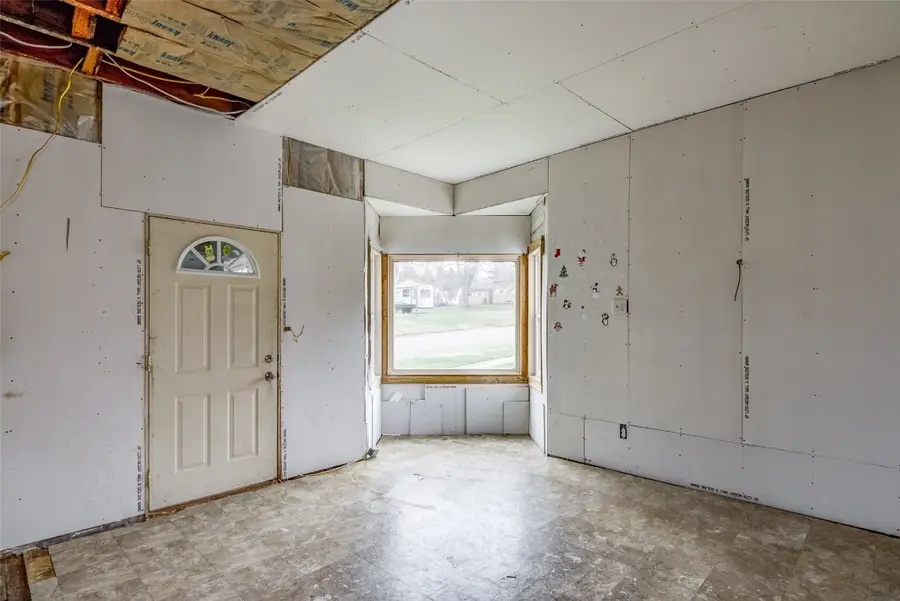 129 N Jackson Street, Boyd, WI 54726 - #3