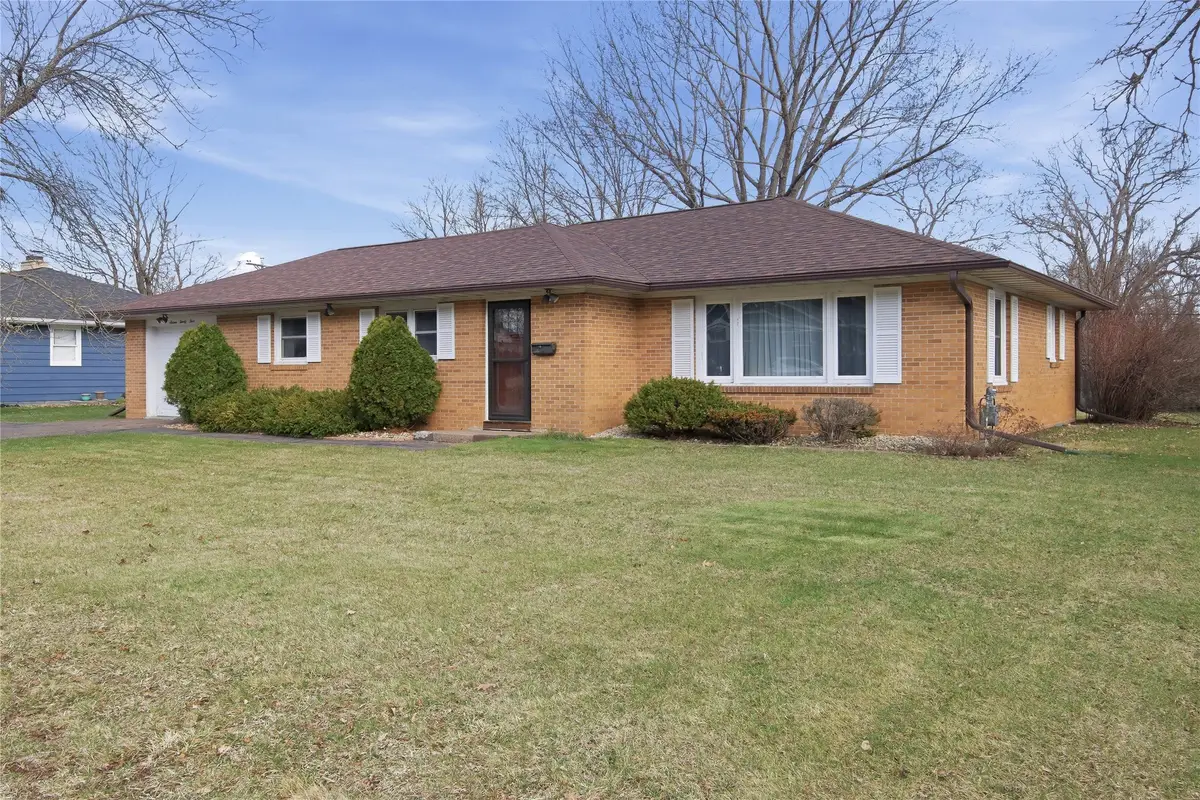 1624 Taft Avenue, Eau Claire, WI 54701 - #1