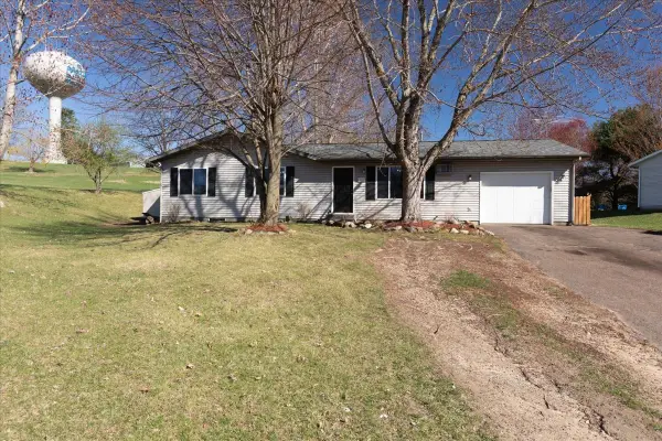 2702 Ricky Lane Ne, Menomonie, WI 54751