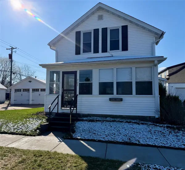 209 E River Street, Chippewa Falls, WI 54729