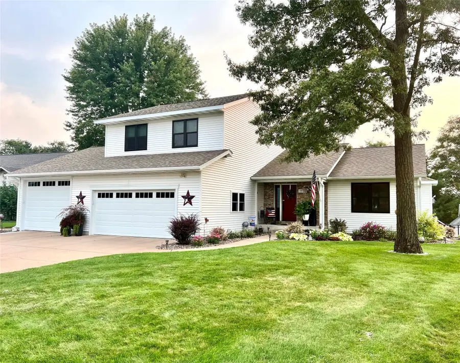 1932 Mark Lane, Eau Claire, WI 54703 - #2