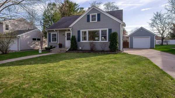 2728 Clark Place, Eau Claire, WI 54701