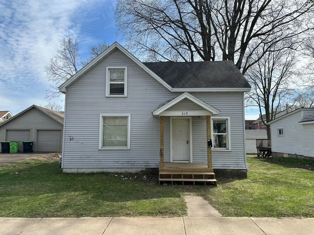 213 Niagara Street, Eau Claire, WI 54703 - #1