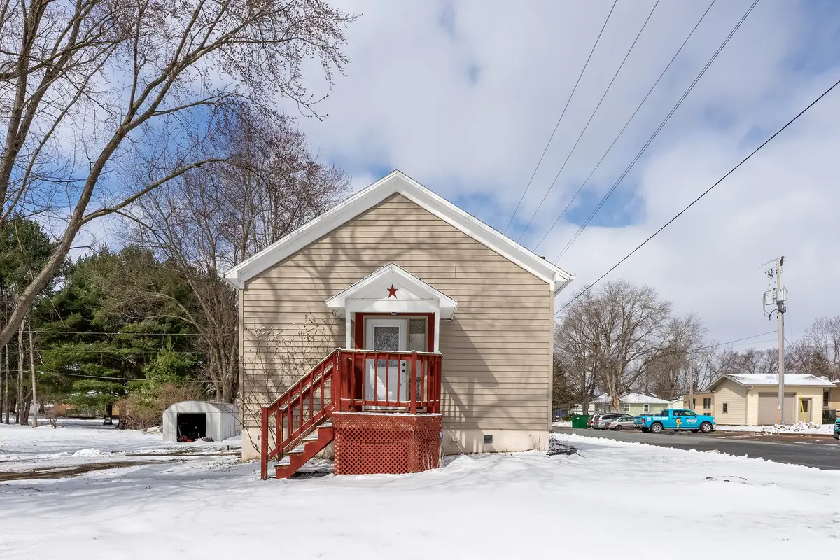 311 Water Street, Augusta, WI 54722 - #1