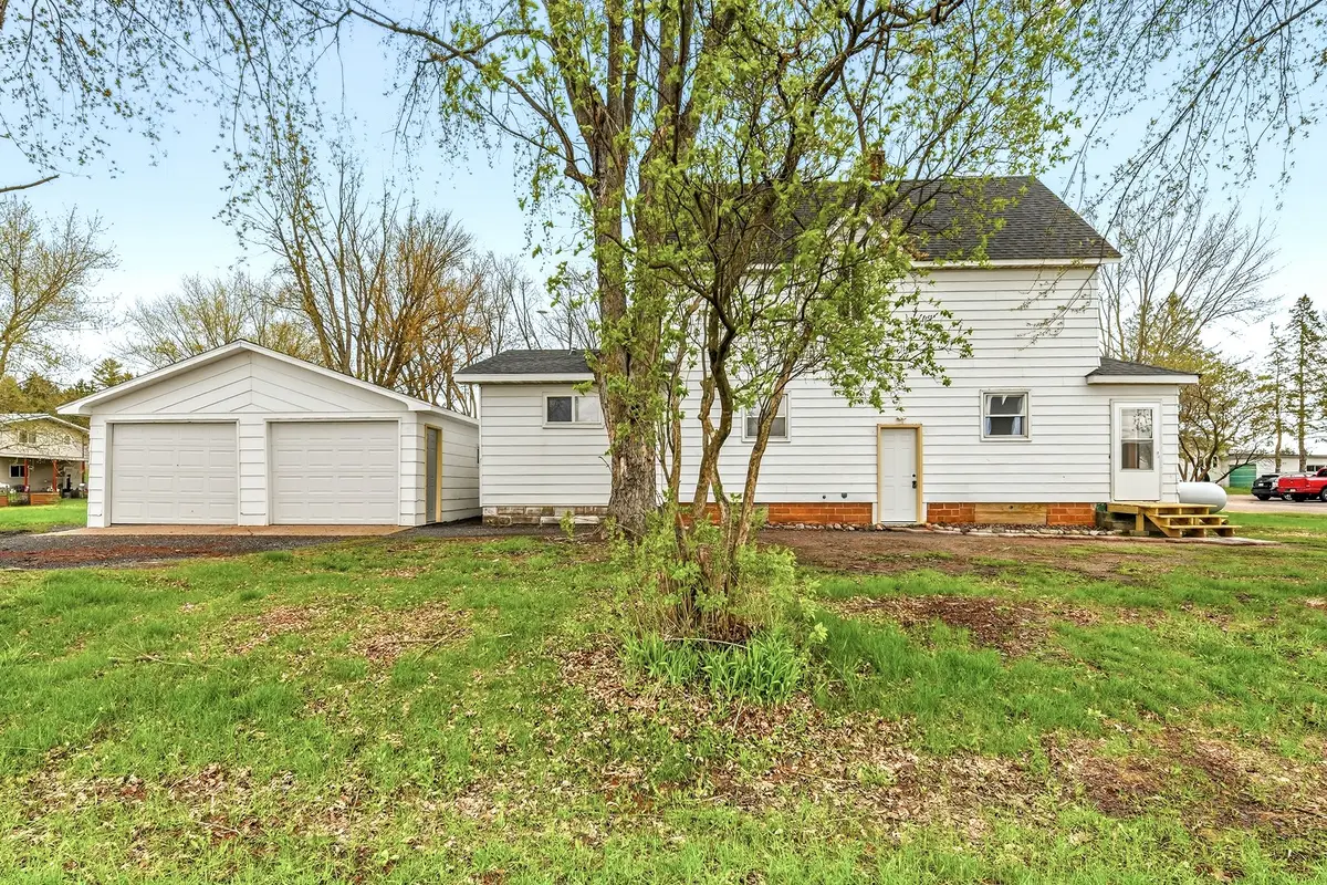 105 E Crumb Street, Gilman, WI 54433 - #1