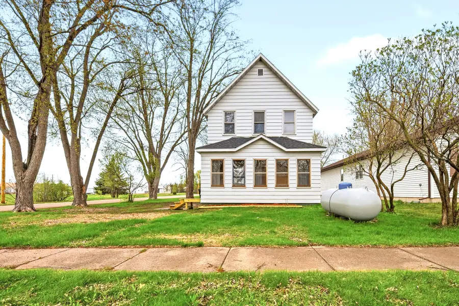 105 E Crumb Street, Gilman, WI 54433 - #2