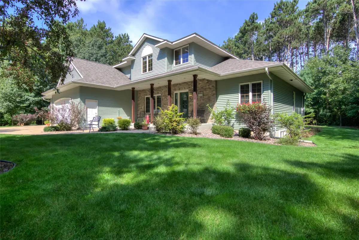 E4400 Pinewood Circle, Eleva, WI 54738 - #1