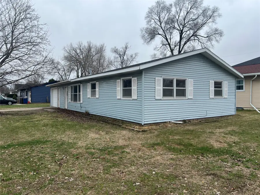 104 12th Avenue S, Onalaska, WI 54650 - #3