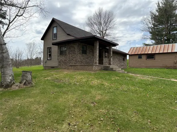 664 17 1/2 Street, Hillsdale, WI 54733