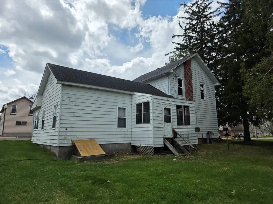 526 E Murray Street, Boyd, WI 54726 - #3
