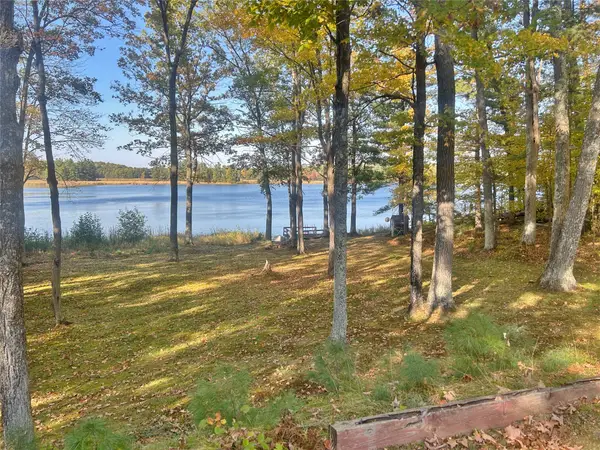 11404 N Farnsworth Road, Hayward, WI 54843