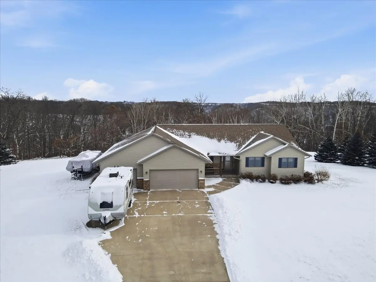 W4325 Tower Lane, La Crosse, WI 54601 - #1