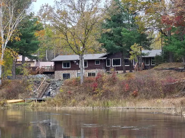 5121 Dake Road, Siren, WI 54872