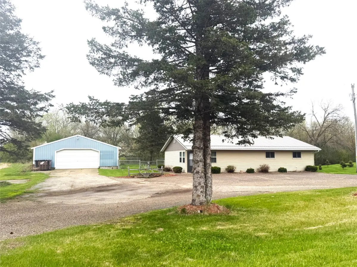 N21091 Hughes Filla Rd, Independence, WI 54747 - #1